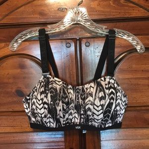 EUC Victoria’s Secret Sports Bra